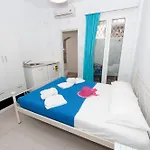 Depis Place & Naxos Daire *
